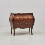 1303 8232 CHEST OF DRAWERS